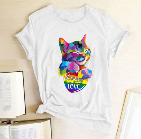 T-shirt con gatto con focolare LGBT, l'amore è amore